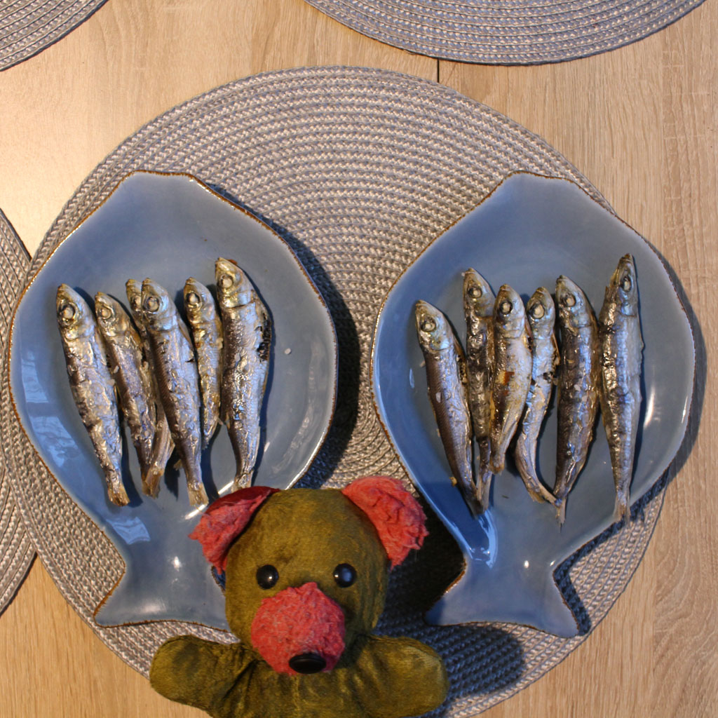  Fried sardines
